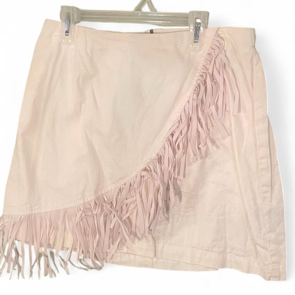 Elegant Asymmetrical Skirt with Fringe nude